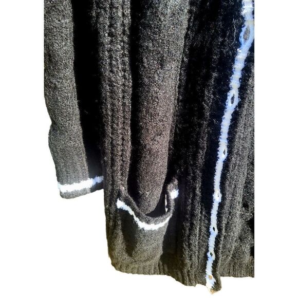 TORRID NWT size plus 0 or M/L 10 - Picture 4 of 5